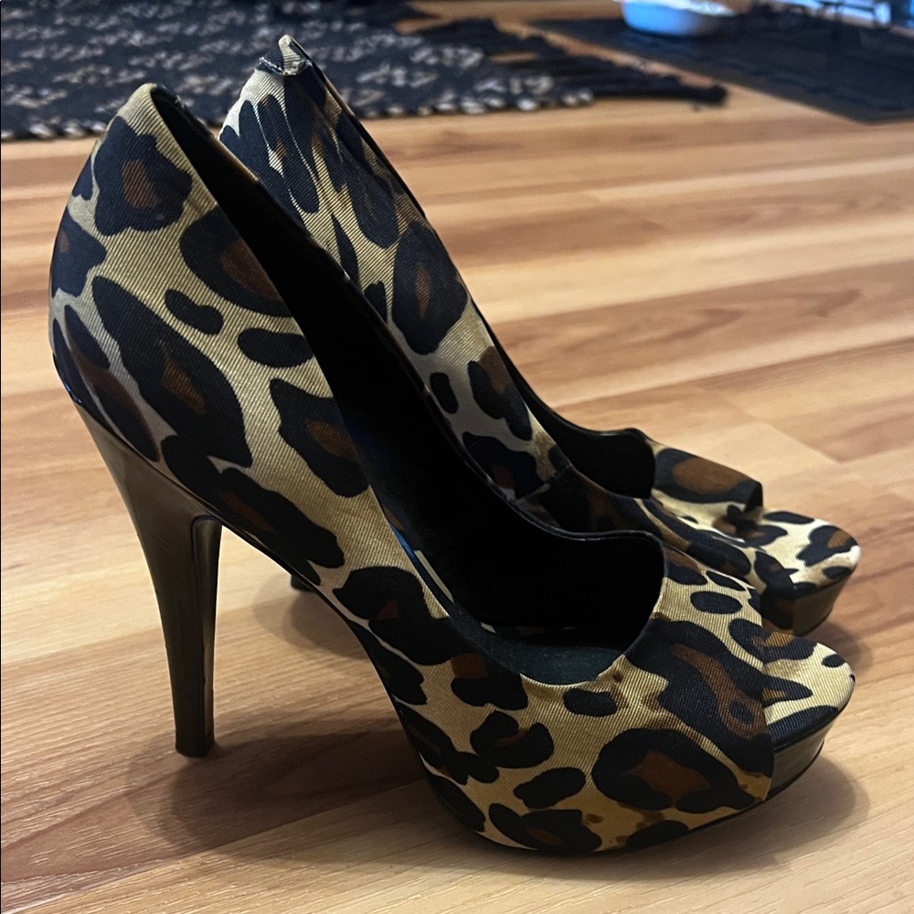 Jessica Simpson Animal Print Peep Toe Heels